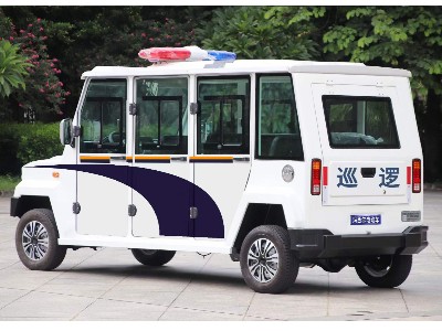 八座封闭巡逻车 DP-8A-1