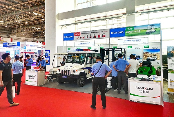 8fe02aba9edbc24d4c0fd48e486a881