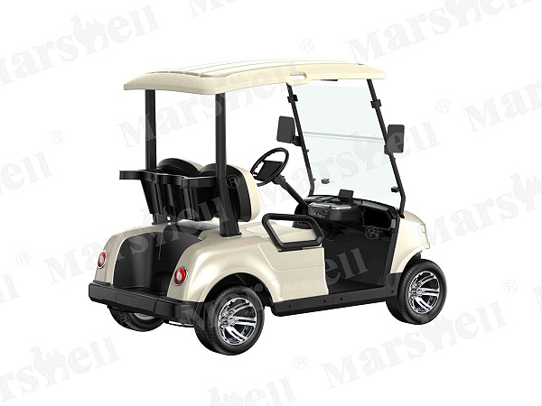 两座电动高尔夫球车