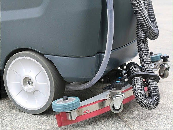 驾驶式洗地机DQX6