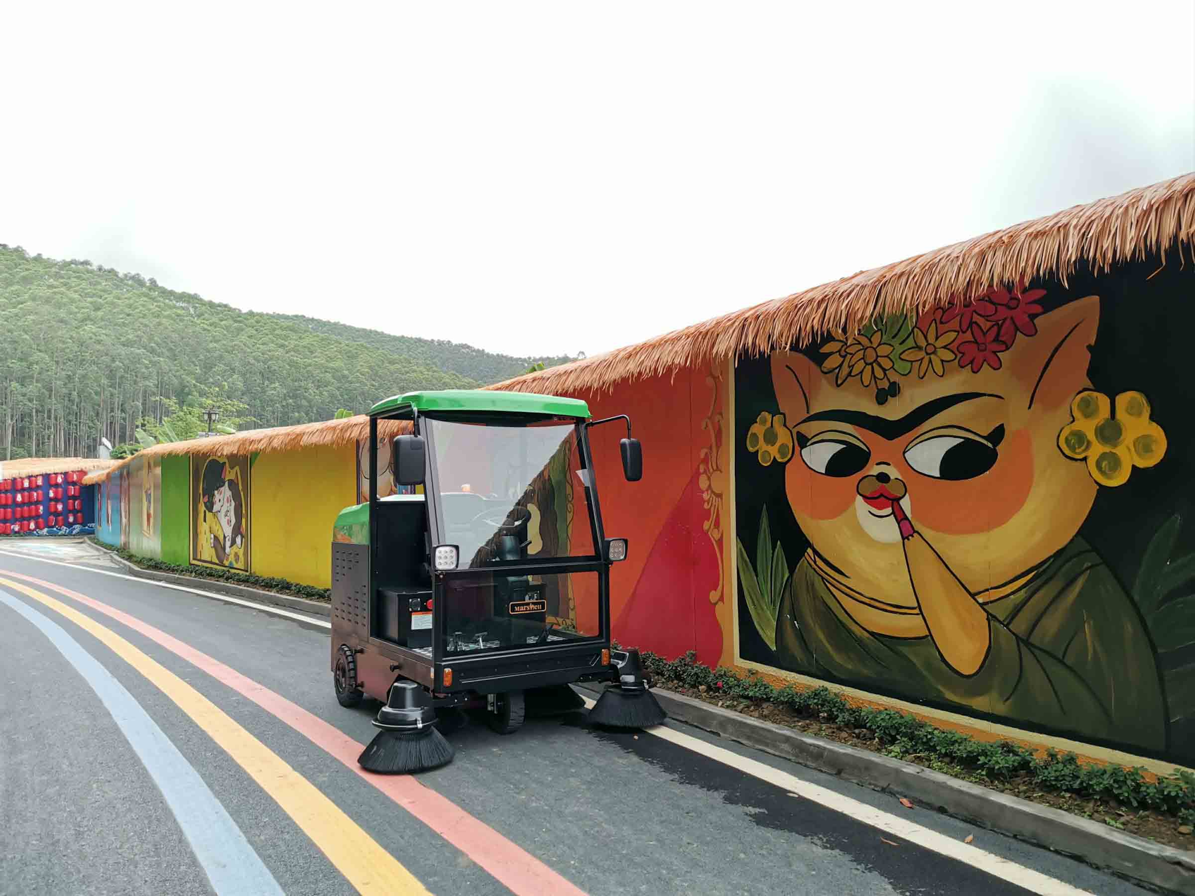 电动扫地车