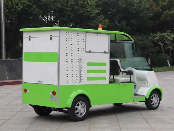 电动环卫车