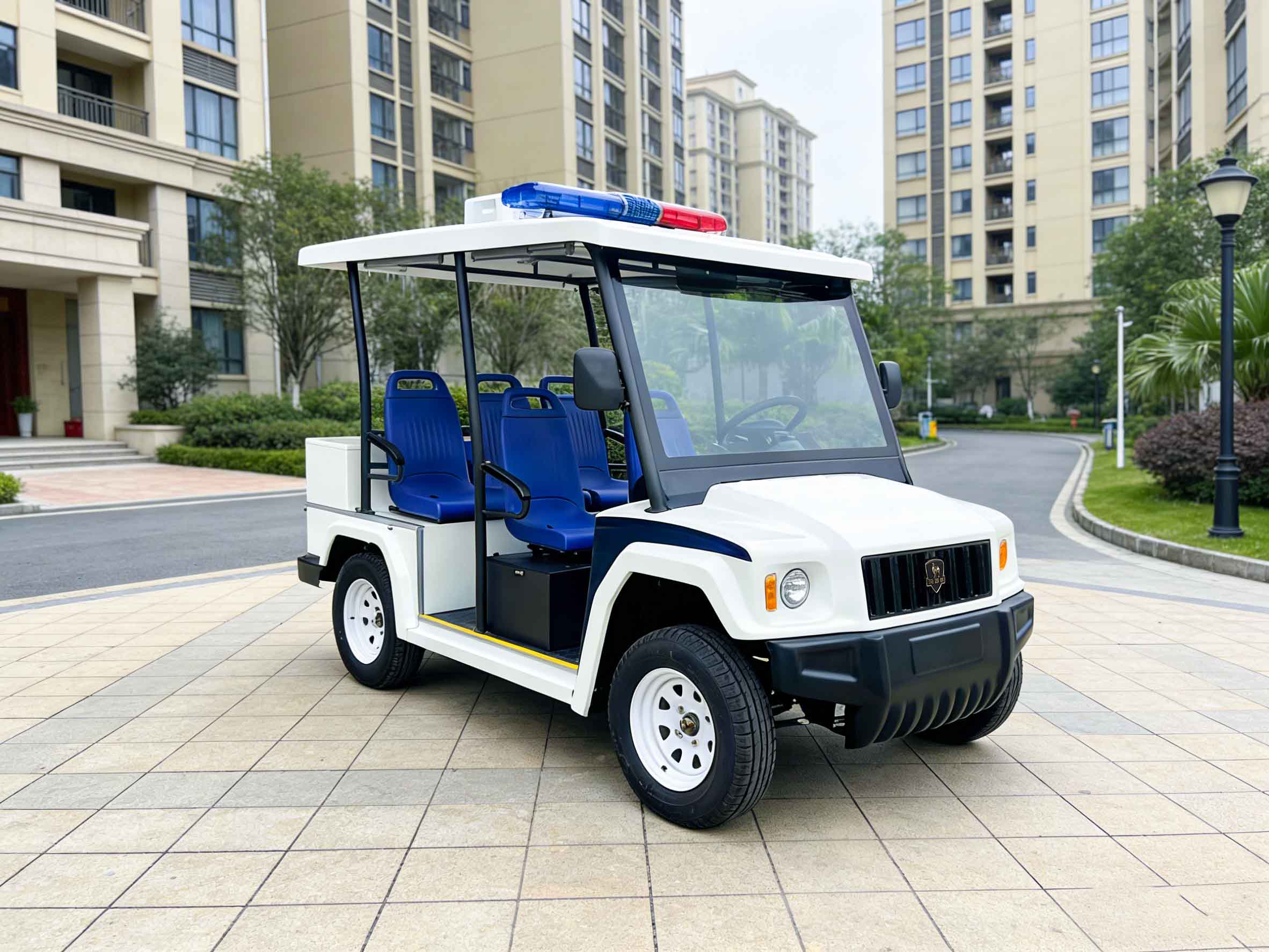 物业小区巡逻车