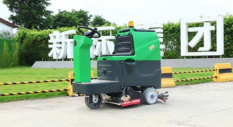 驾驶式洗扫一体机