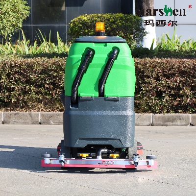 驾驶式洗地机DQX76