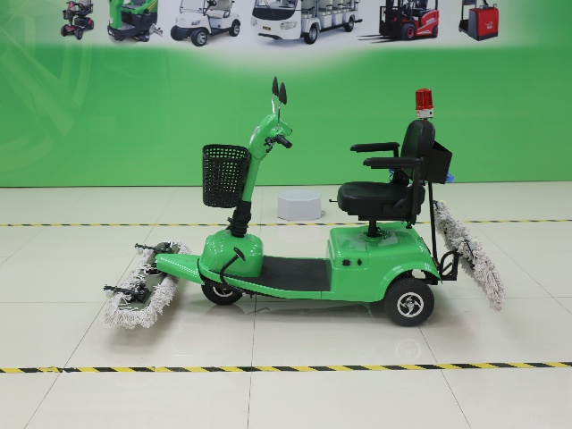 电动尘推车DQT110 电动尘推车