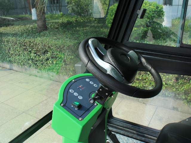 驾驶式电动扫地机DQS20 驾驶式电动扫地机