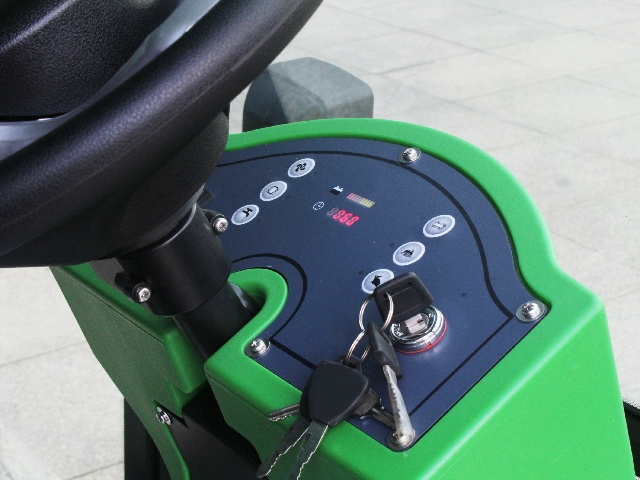 驾驶式电动扫地机DQS20 驾驶式电动扫地机