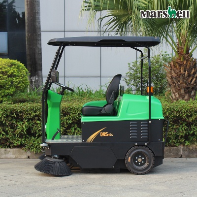 驾驶式扫地车DQS15A